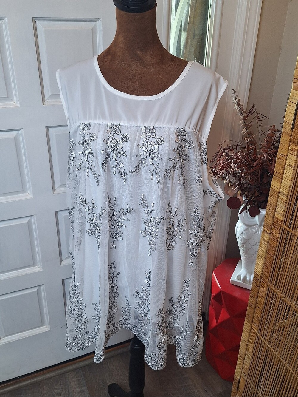 Shannon Ford New York Sleeveless Tunic With Lace Overlay, 3X